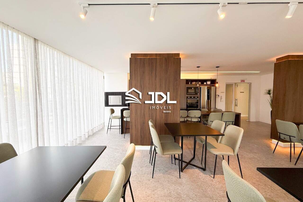 Apartamento à venda no bairro Velha: 