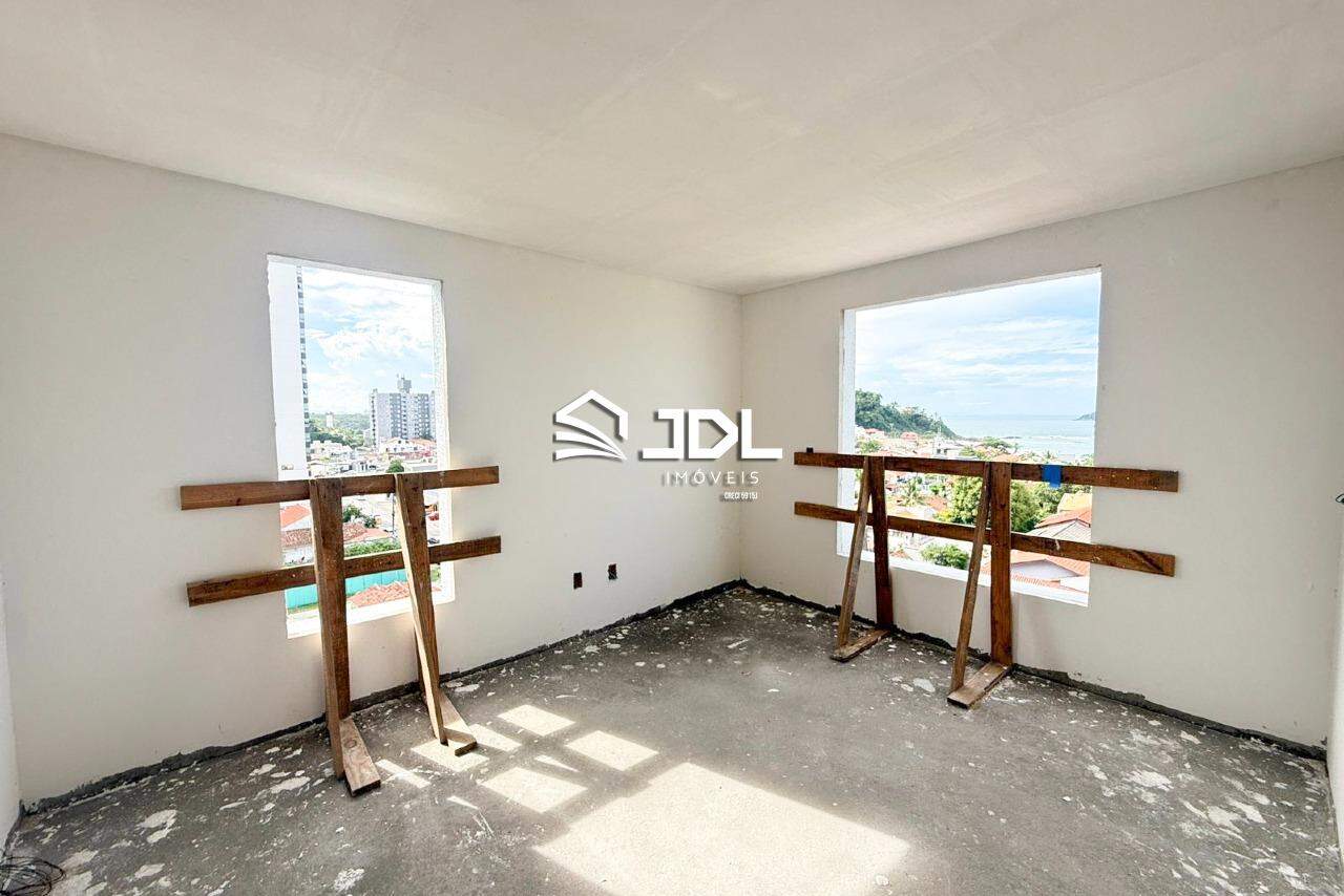 Apartamento à venda no bairro Centro: 