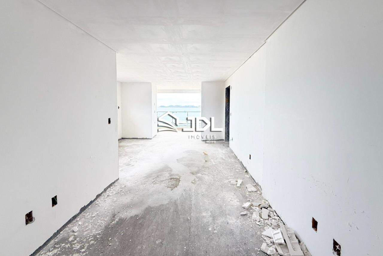 Apartamento à venda no bairro Centro: 