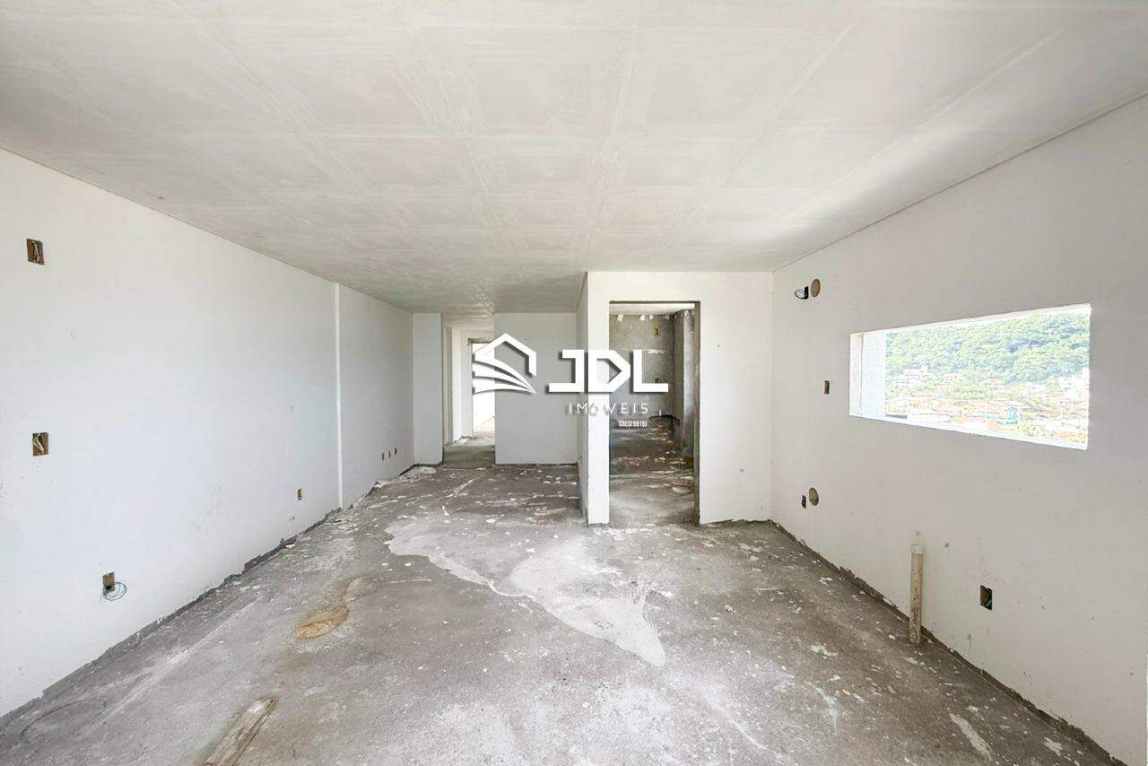 Apartamento à venda no bairro Centro: 