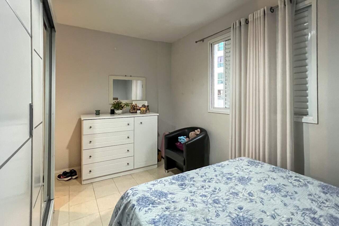 Apartamento à venda no bairro Victor Konder: 