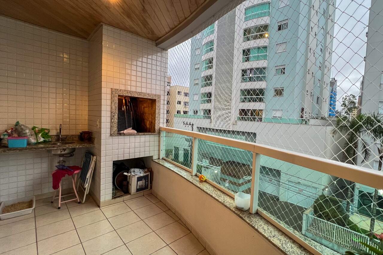 Apartamento à venda no bairro Victor Konder: