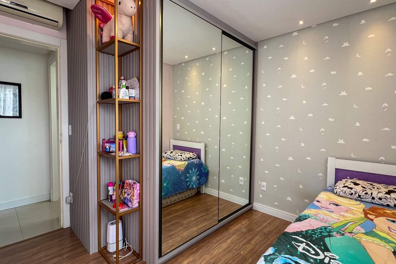 Apartamento à venda no bairro Vila Nova: 