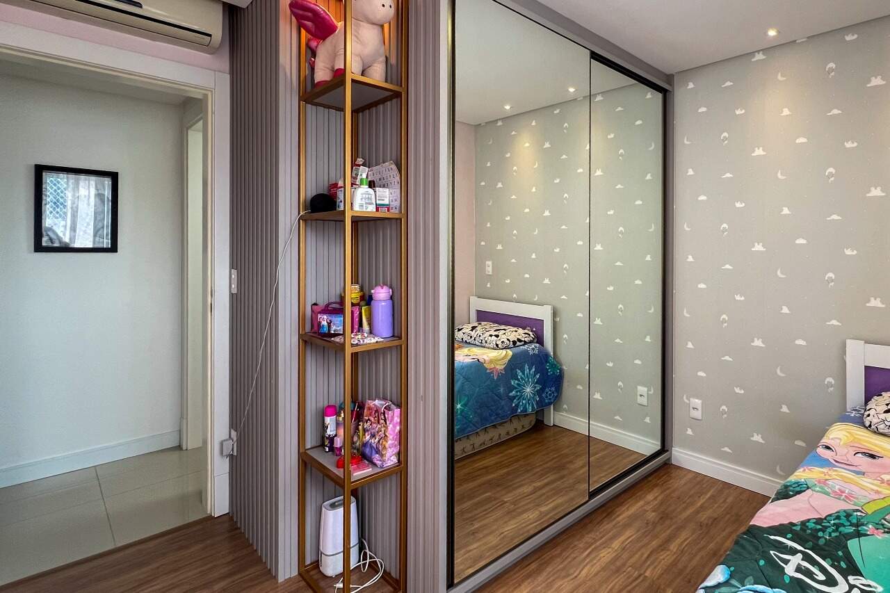 Apartamento à venda no bairro Vila Nova: 