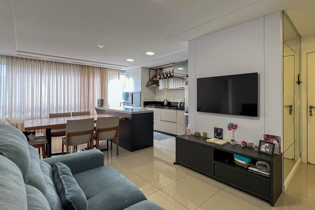 Apartamento à venda no bairro Vila Nova: