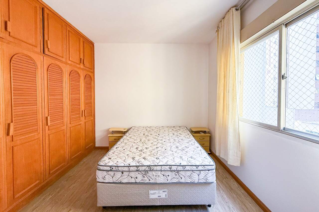 Apartamento à venda no bairro Centro: 