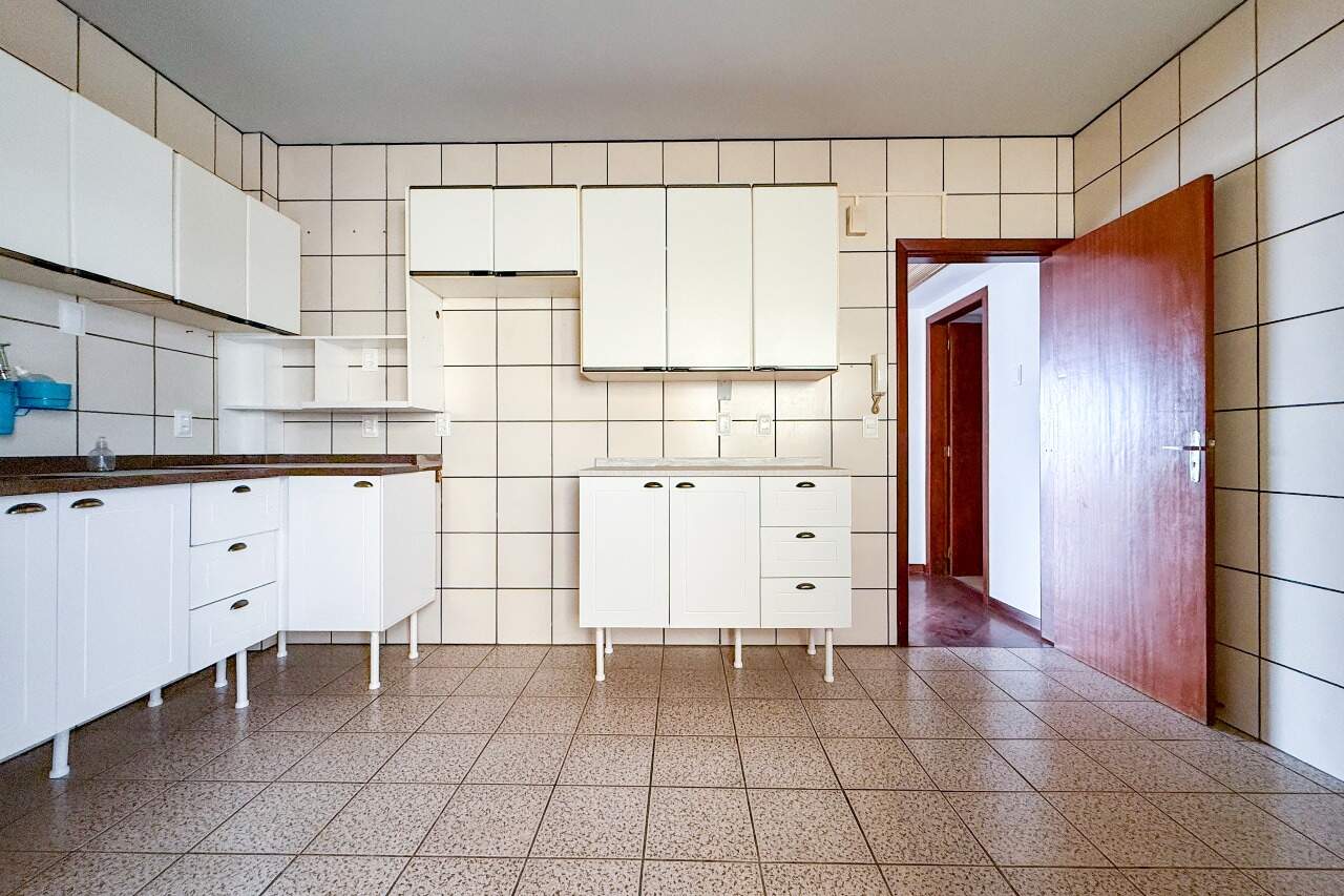 Apartamento à venda no bairro Centro: 