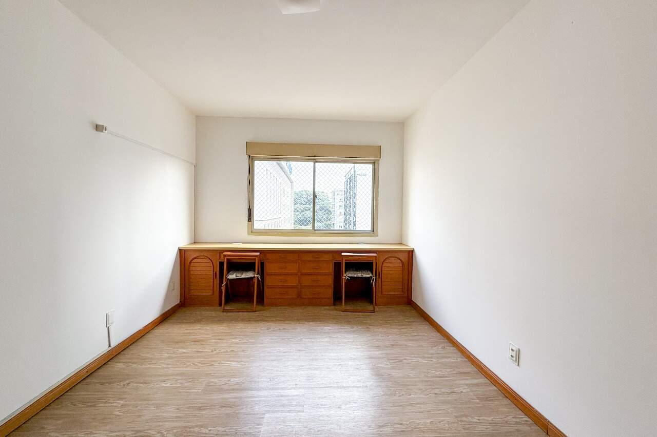 Apartamento à venda no bairro Centro: 