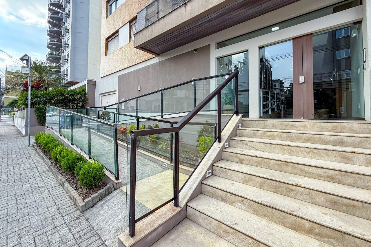 Apartamento à venda no bairro Centro: