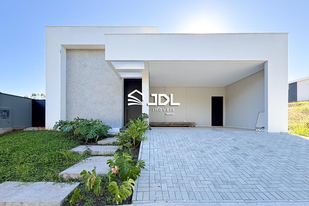 Casa à venda no bairro Ponta Aguda: 