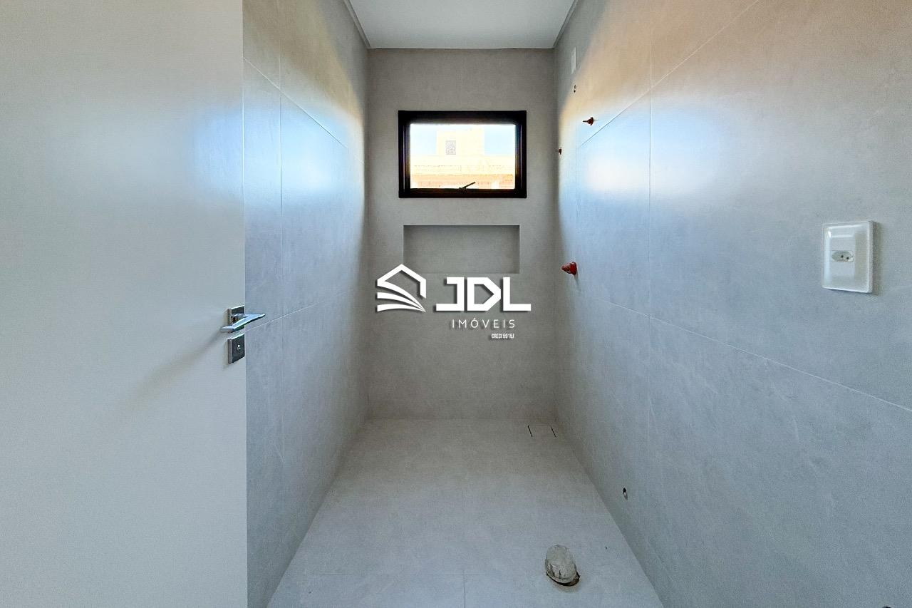 Casa à venda no bairro Ponta Aguda: 