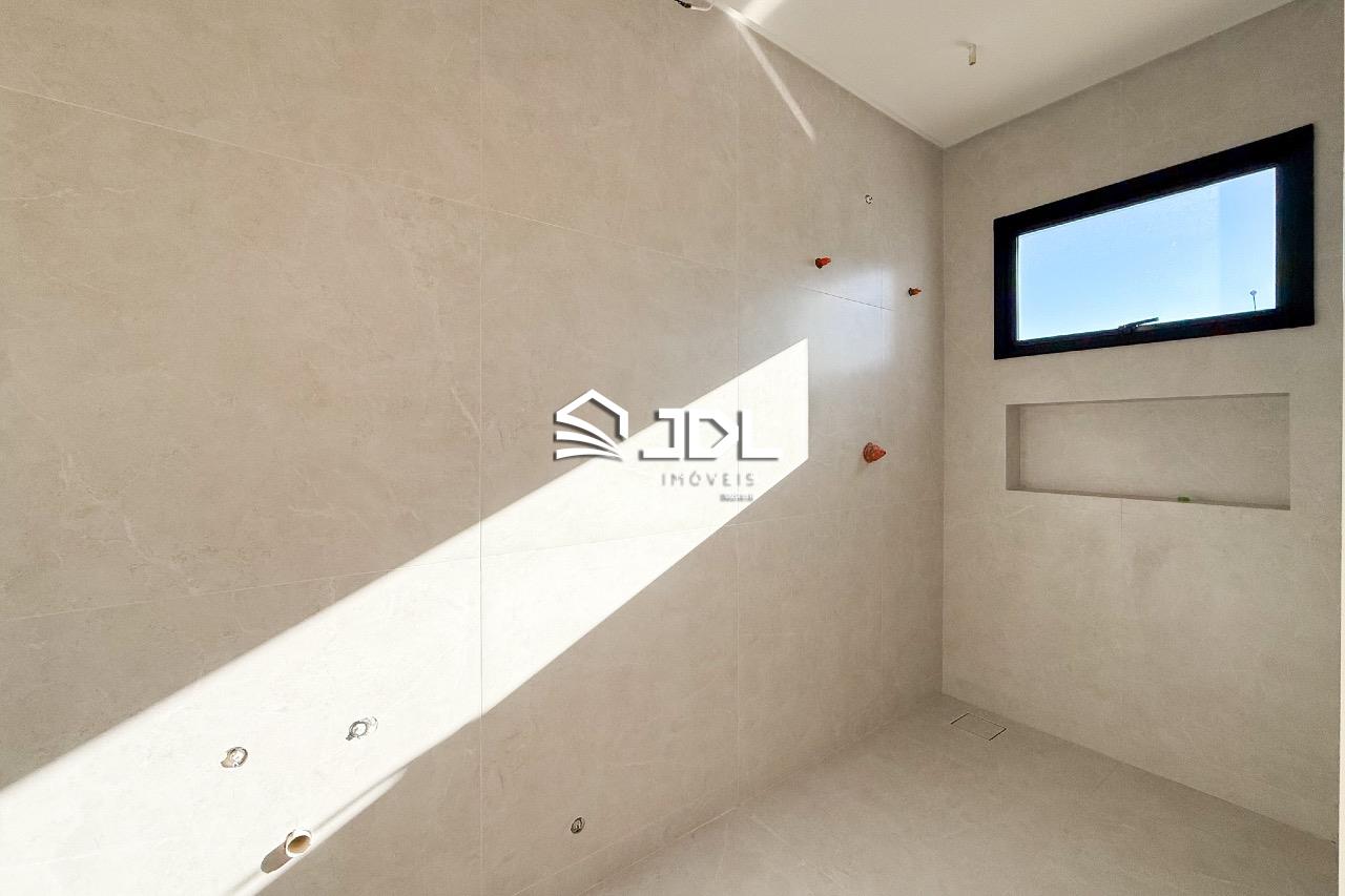 Casa à venda no bairro Ponta Aguda: 