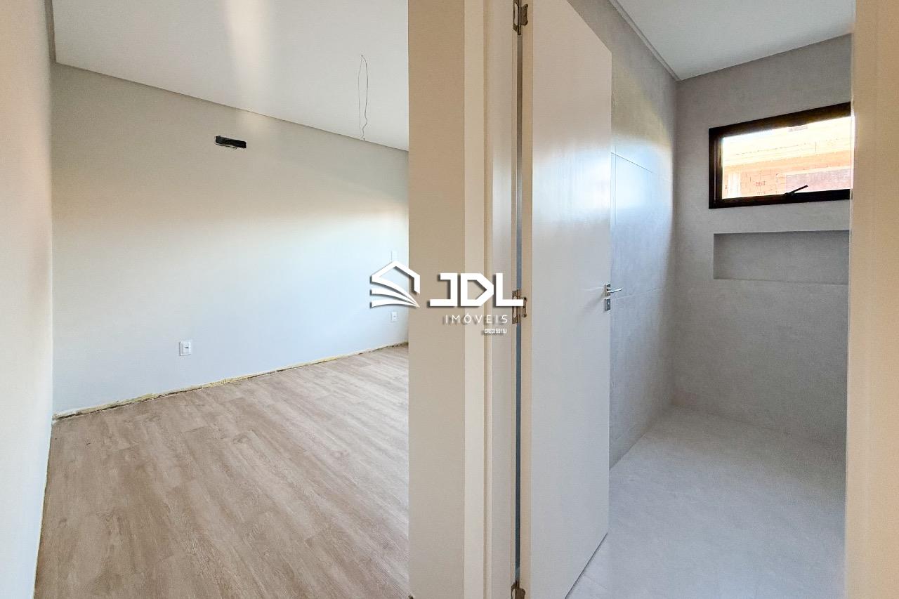 Casa à venda no bairro Ponta Aguda: 