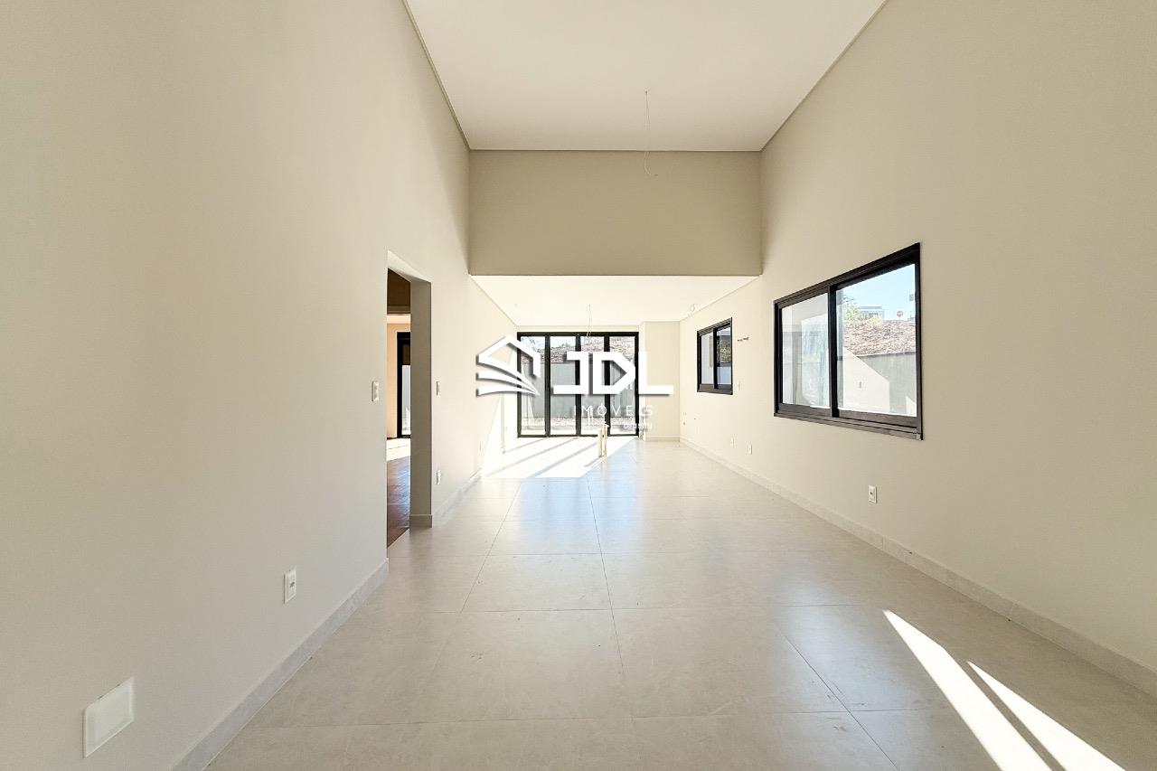 Casa à venda no bairro Ponta Aguda: 