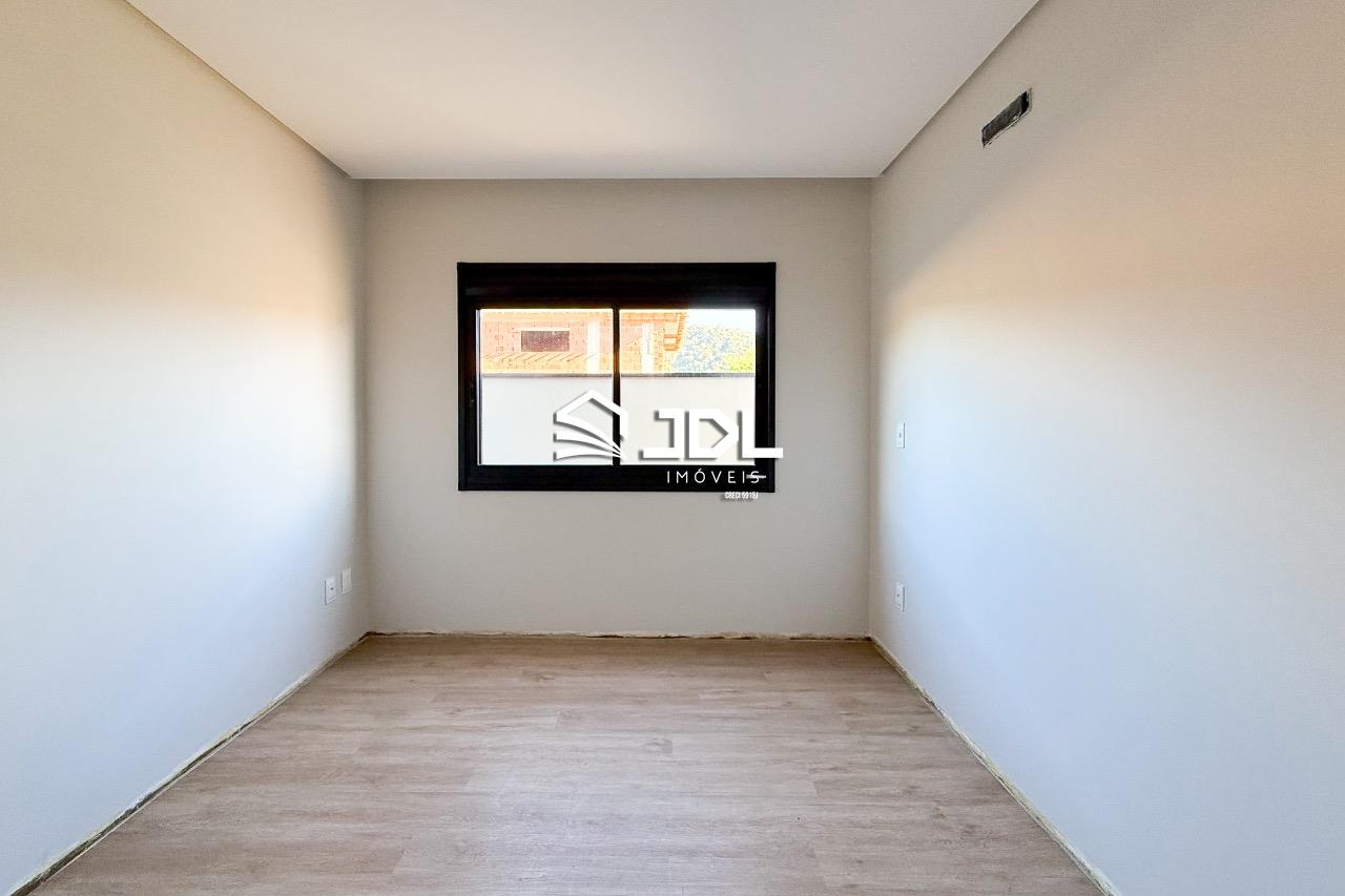 Casa à venda no bairro Ponta Aguda: 