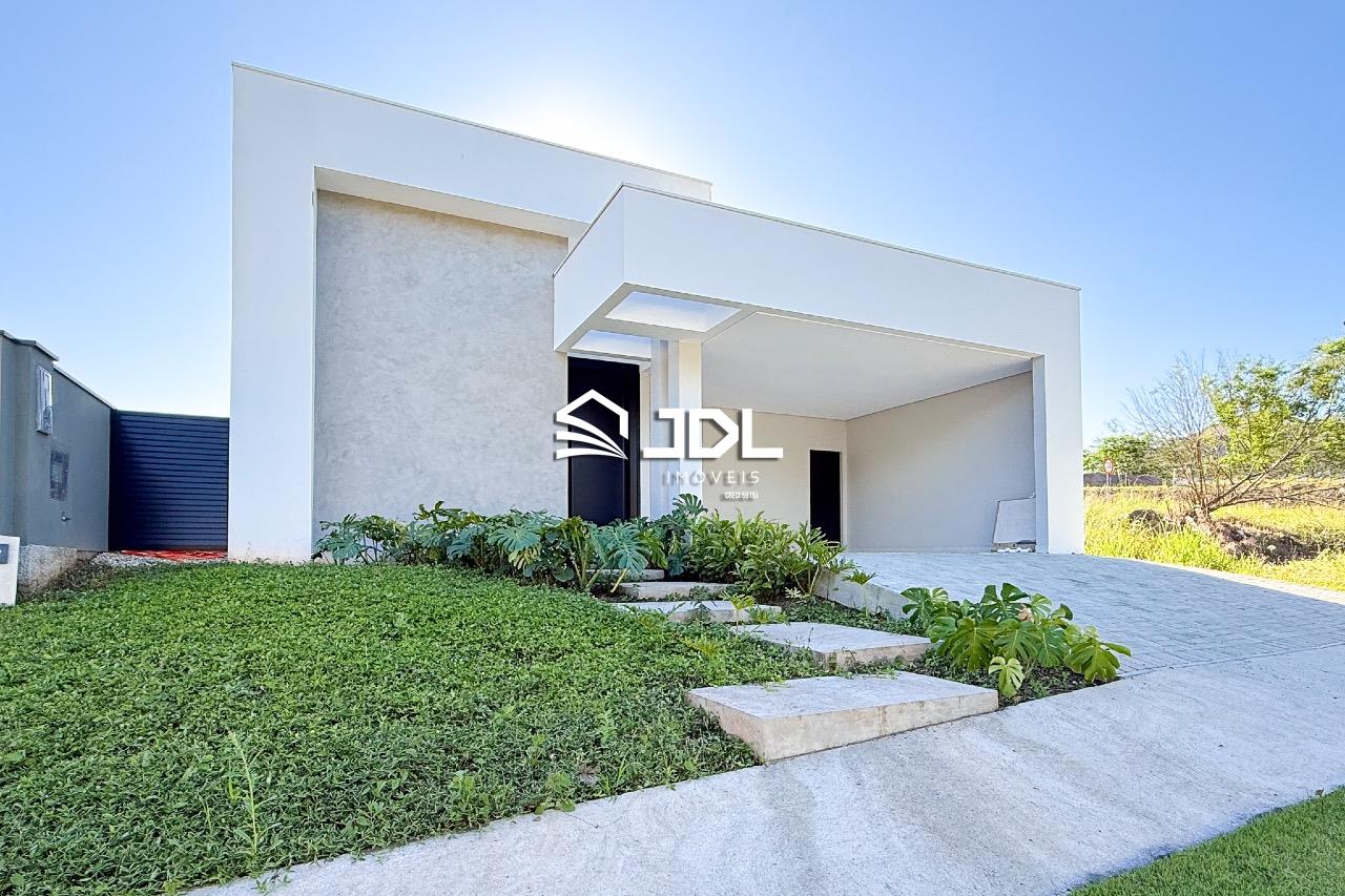 Casa à venda no bairro Ponta Aguda: 