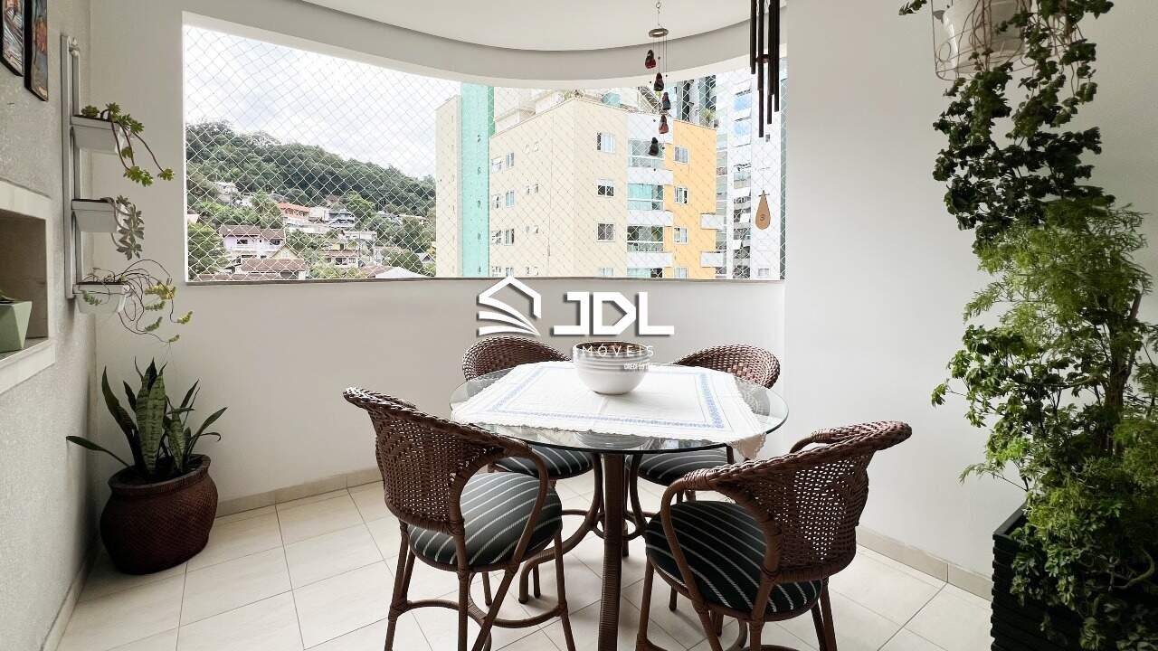 Apartamento à venda no bairro Vila Nova: 
