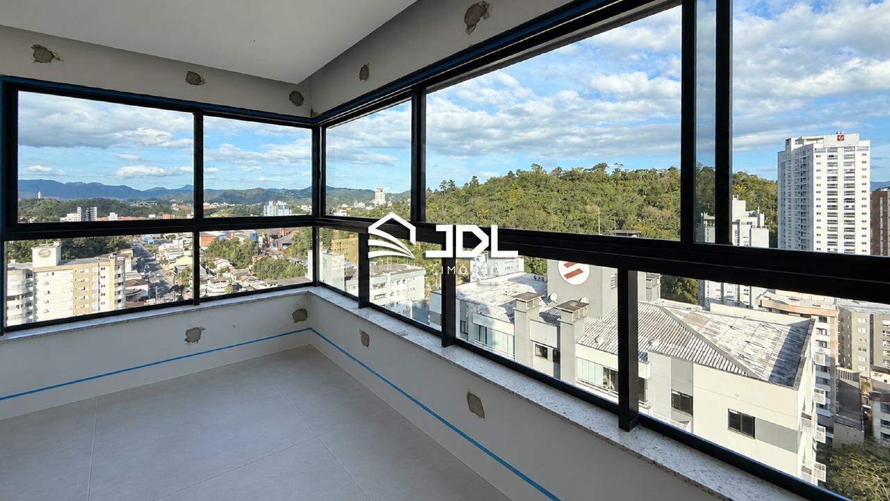 Apartamento à venda no bairro Itoupava Seca: