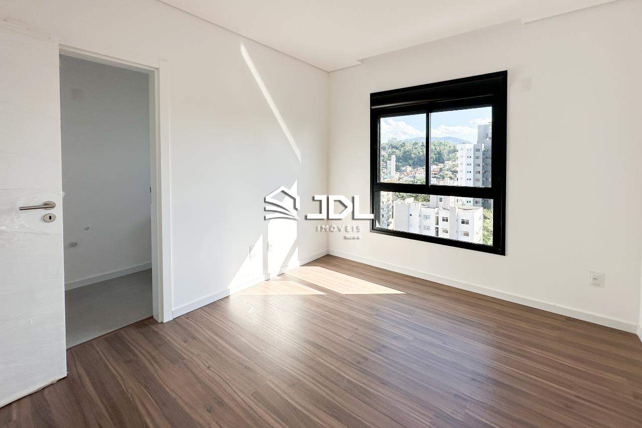 Apartamento à venda no bairro Victor Konder: 