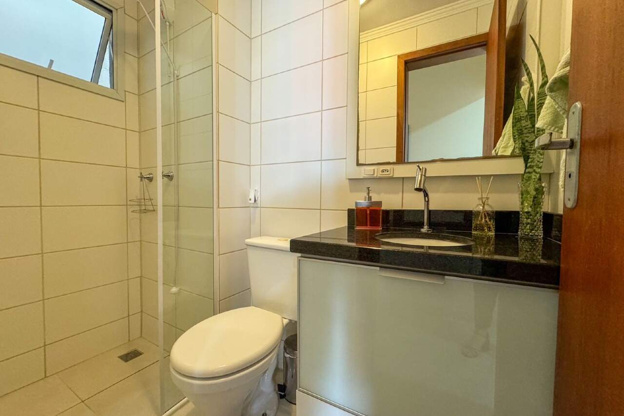 Apartamento à venda no bairro Escola Agrícola: 