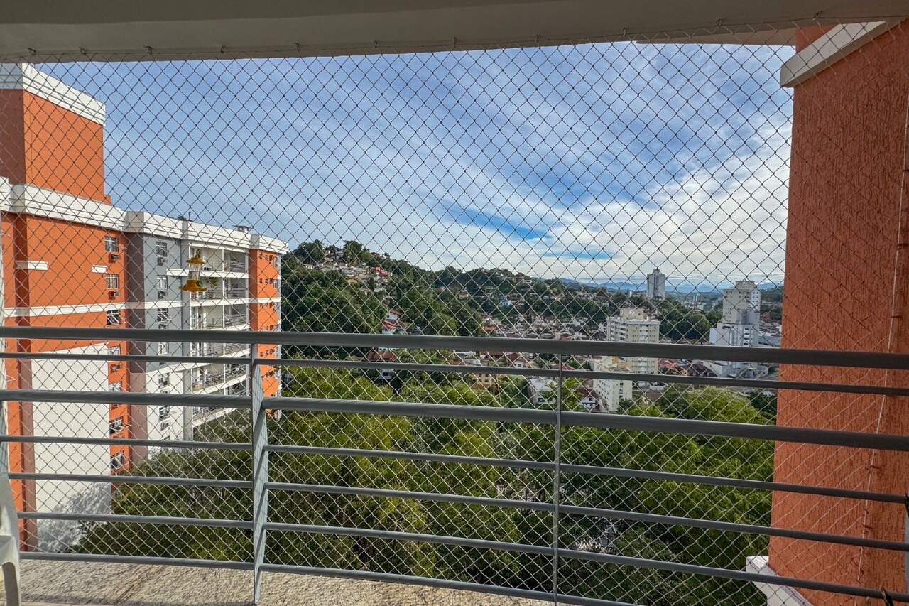 Apartamento à venda no bairro Escola Agrícola: 