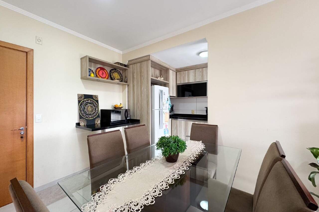 Apartamento à venda no bairro Escola Agrícola: