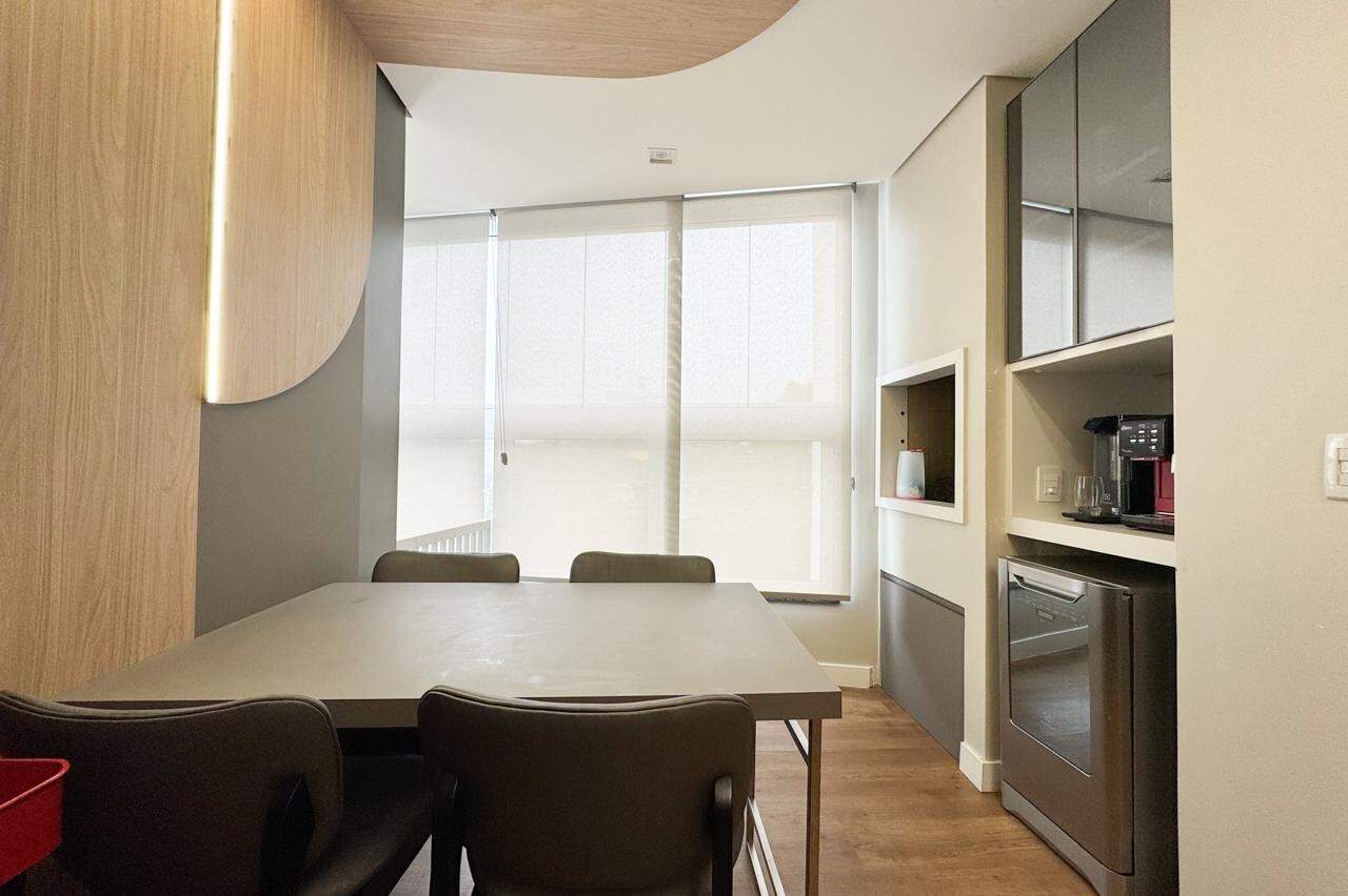 Apartamento à venda no bairro Vila Nova: 