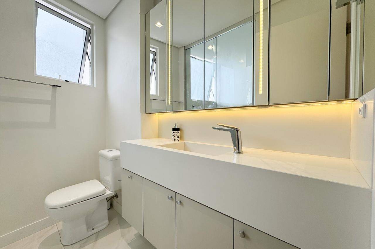 Apartamento à venda no bairro Vila Nova: 