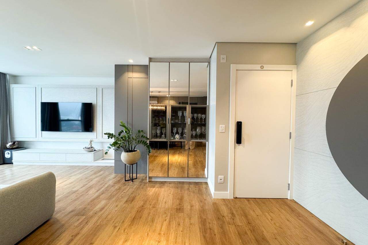 Apartamento à venda no bairro Vila Nova: 