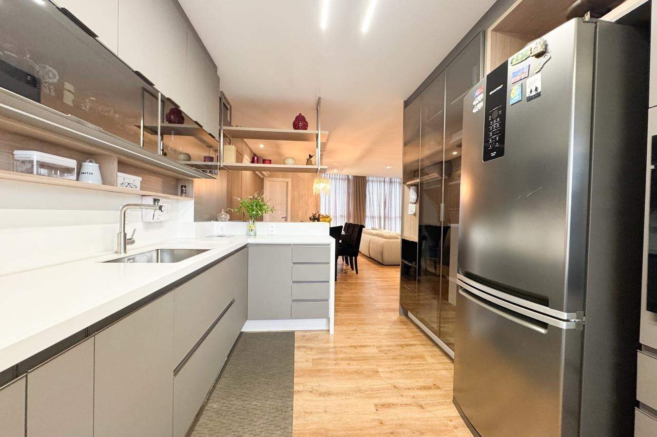 Apartamento à venda no bairro Vila Nova: 