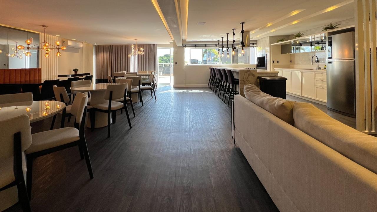 Apartamento à venda no bairro Água Verde: 