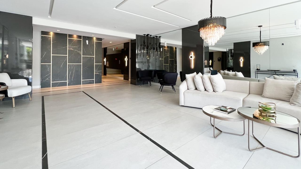 Apartamento à venda no bairro Água Verde: 