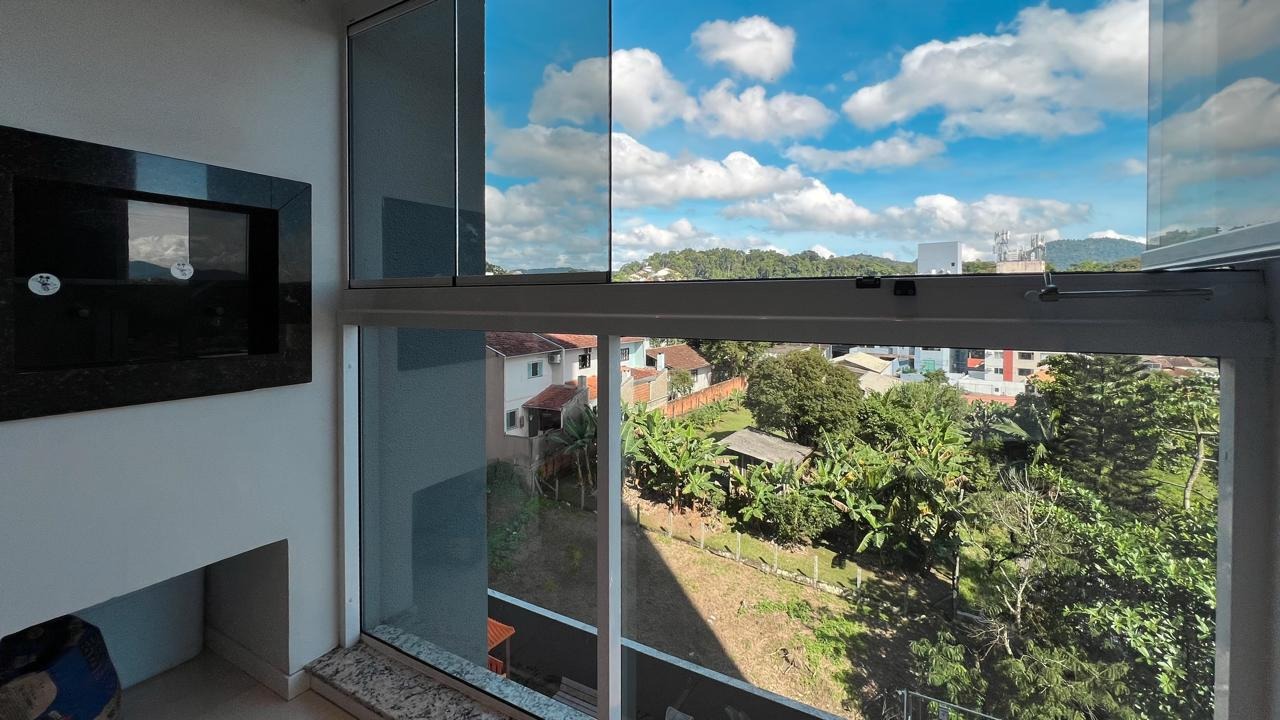 Apartamento à venda no bairro Água Verde: 