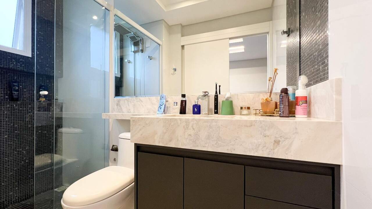 Apartamento à venda no bairro Velha: 