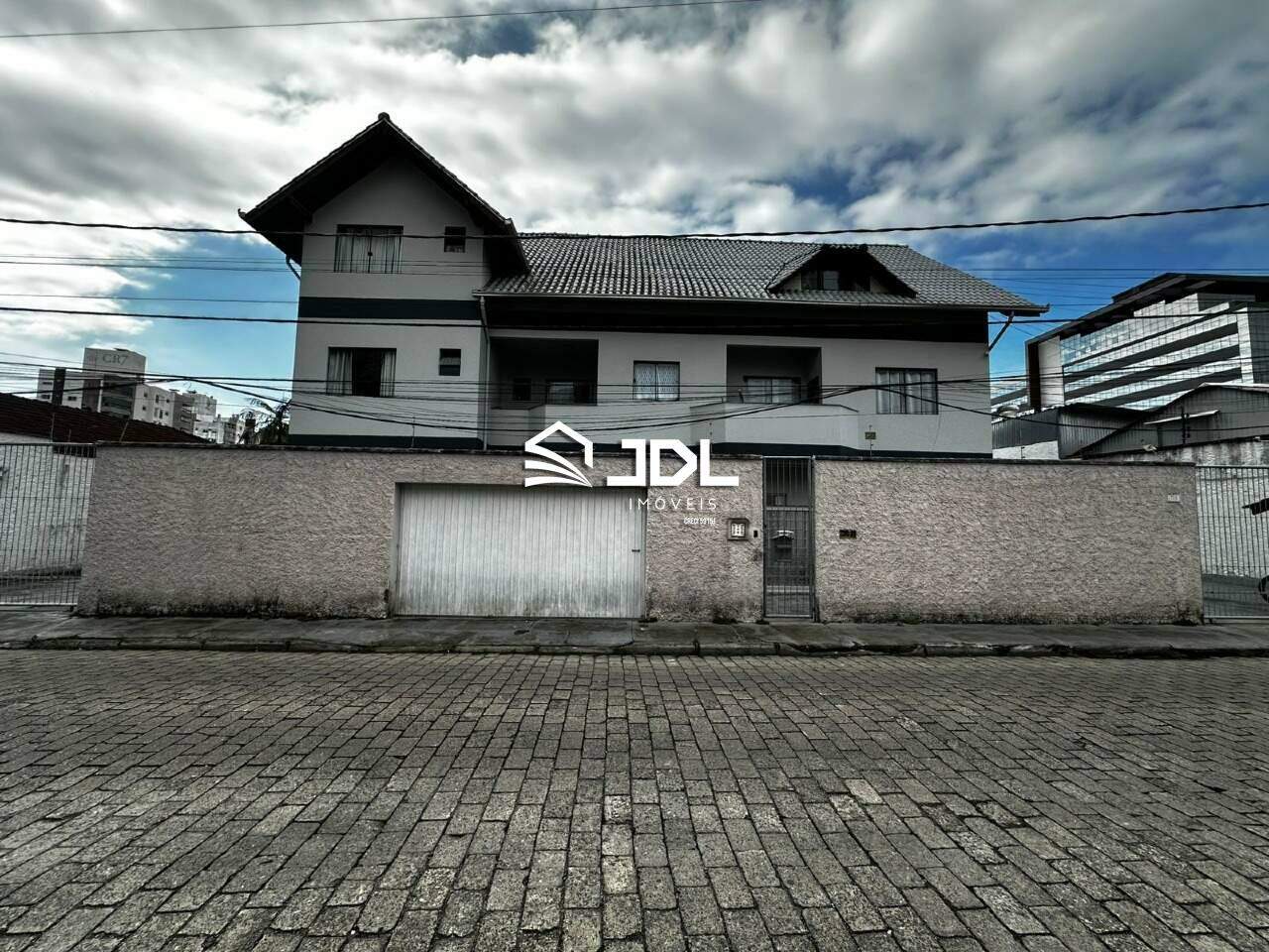 Prédio à venda no bairro Vila Nova: 