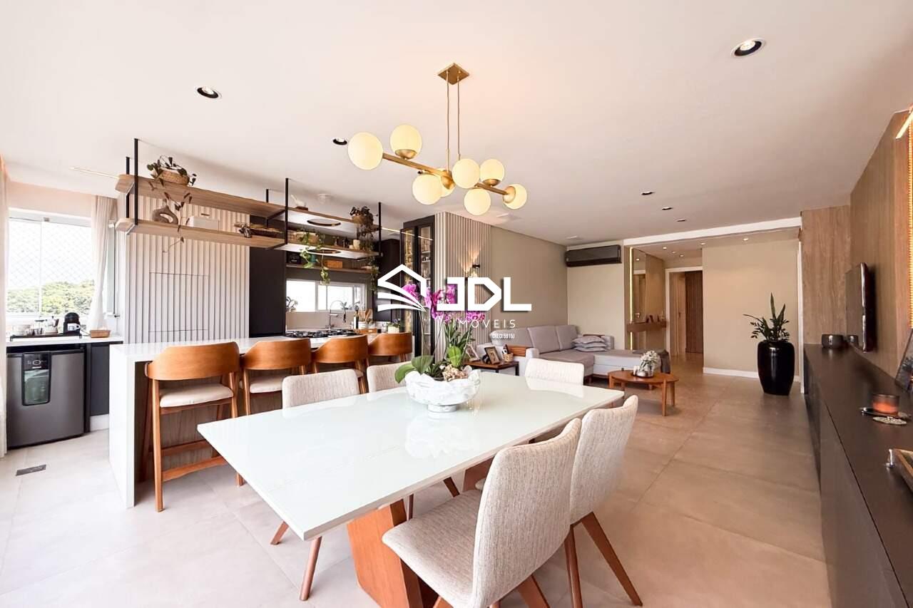 Apartamento à venda no bairro Vila Nova: 