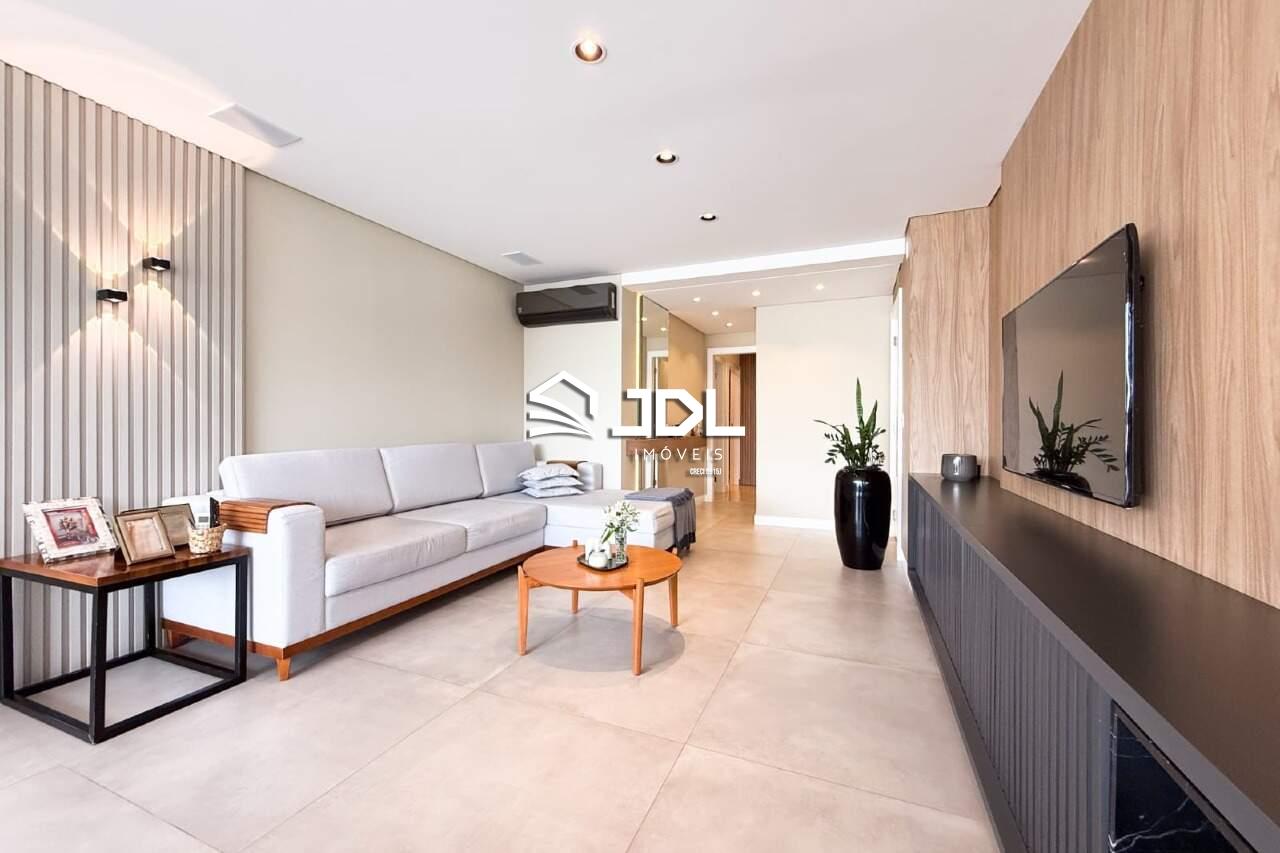 Apartamento à venda no bairro Vila Nova: 