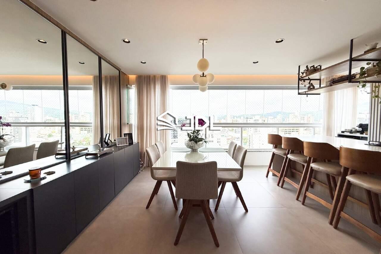 Apartamento à venda no bairro Vila Nova: 