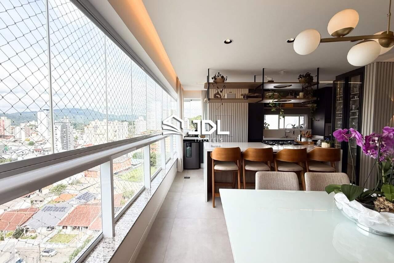 Apartamento à venda no bairro Vila Nova: 