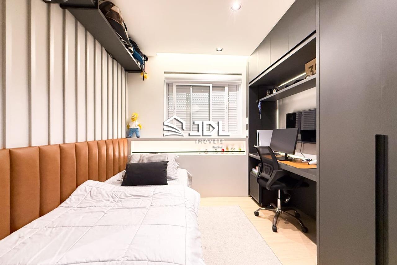 Apartamento à venda no bairro Vila Nova: 