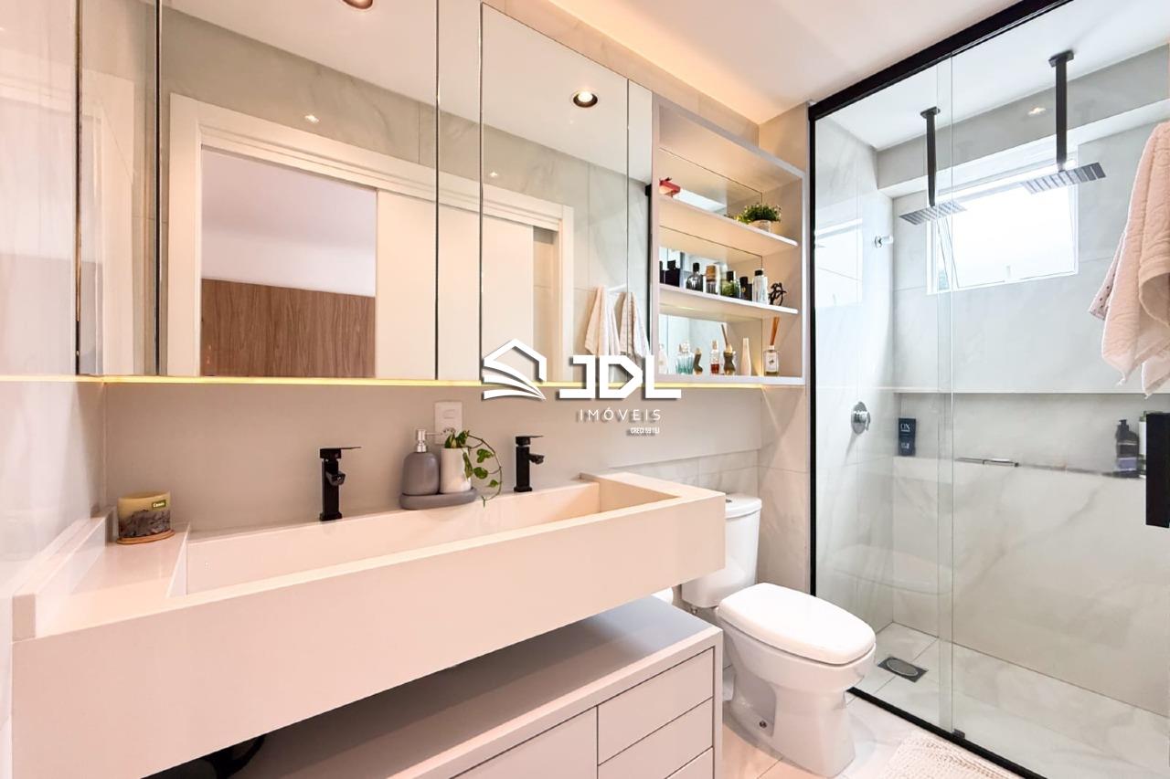 Apartamento à venda no bairro Vila Nova: 