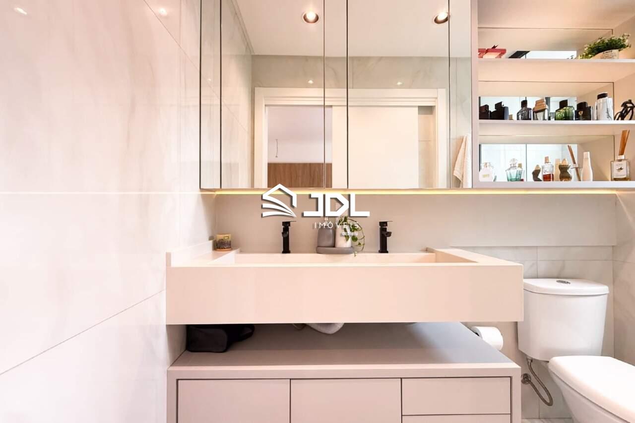 Apartamento à venda no bairro Vila Nova: 