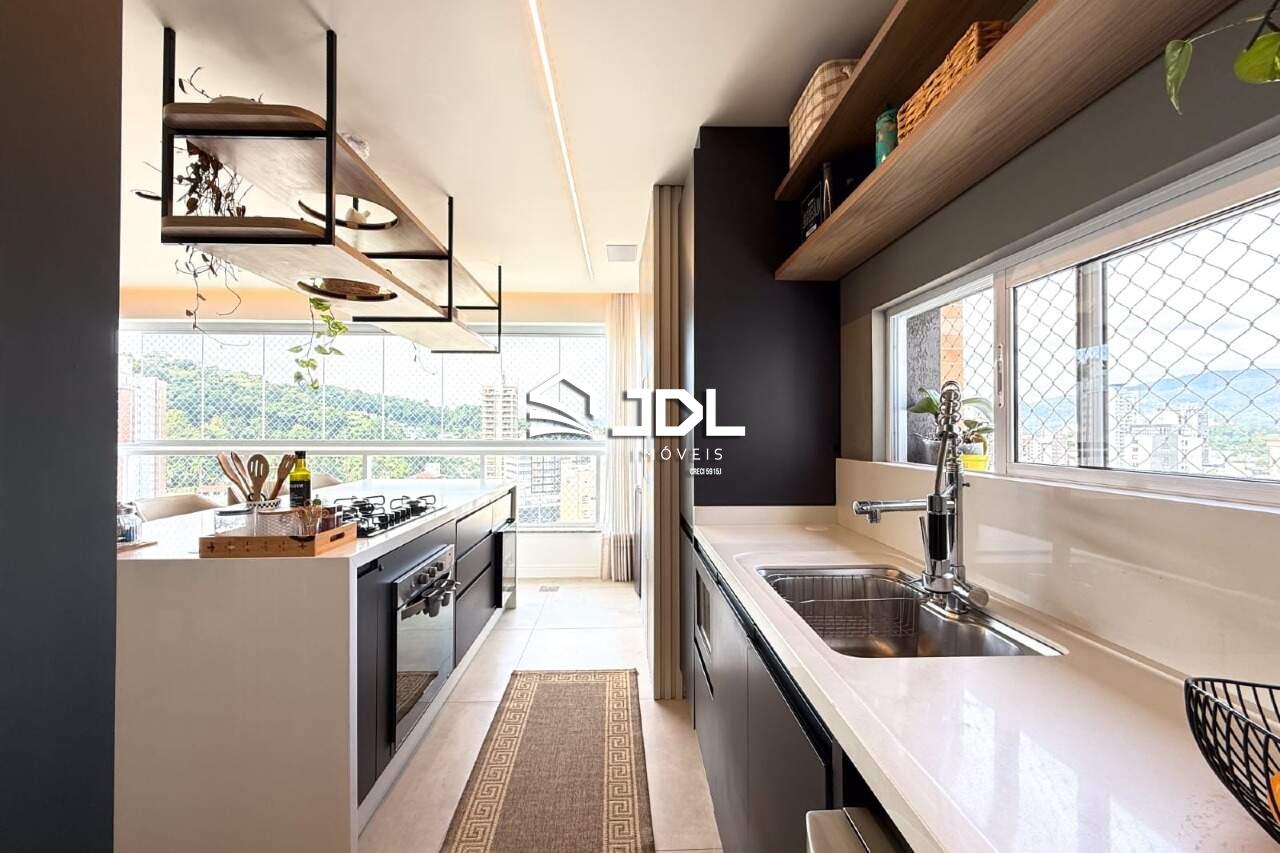 Apartamento à venda no bairro Vila Nova: 