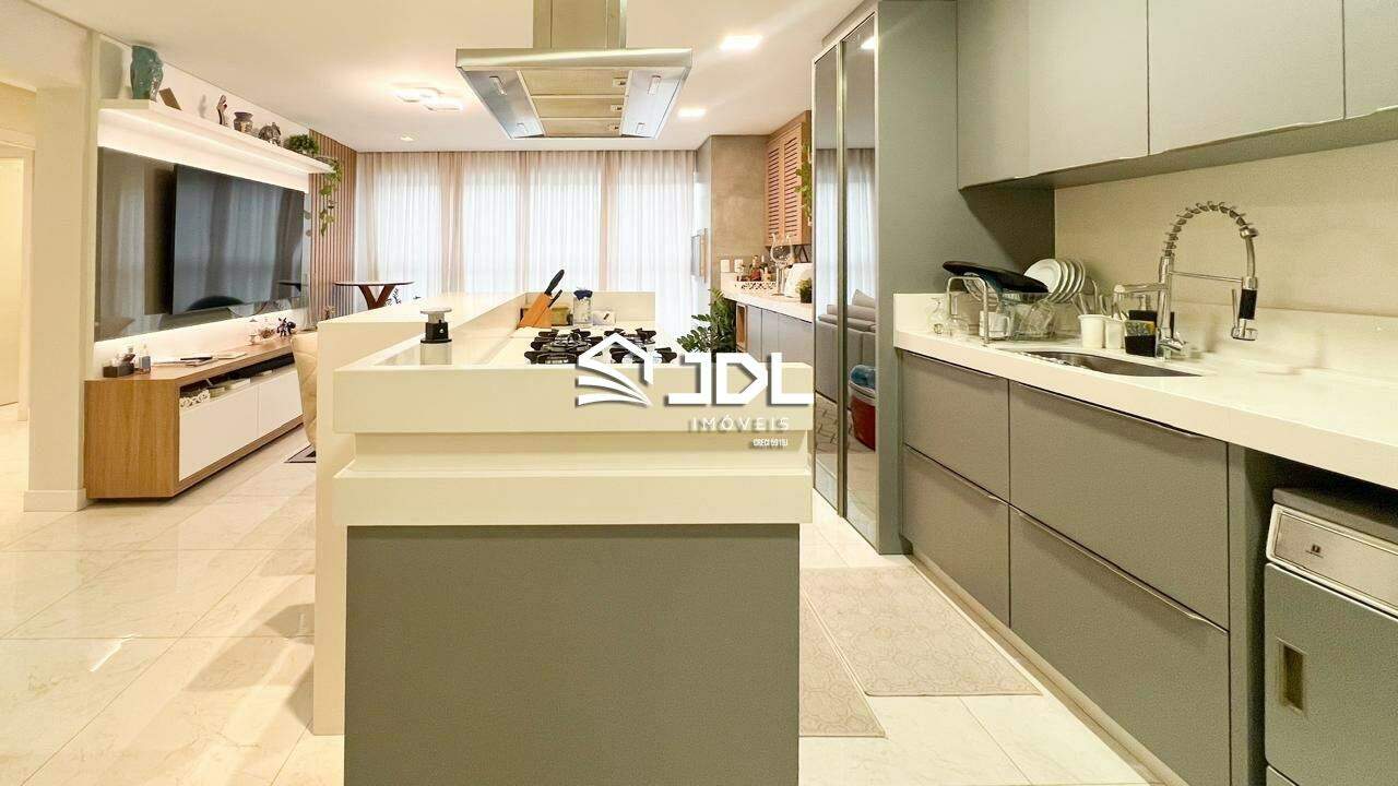 Apartamento à venda no bairro Água Verde: 