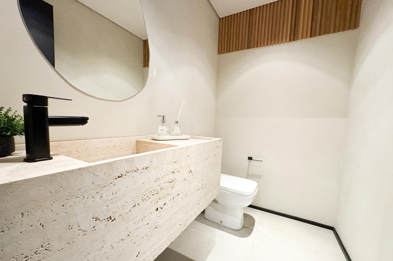 Apartamento à venda no bairro Ponta Aguda: 