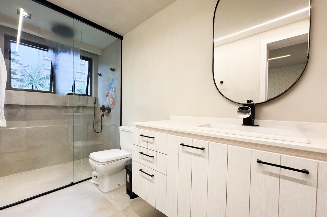 Apartamento à venda no bairro Ponta Aguda: 