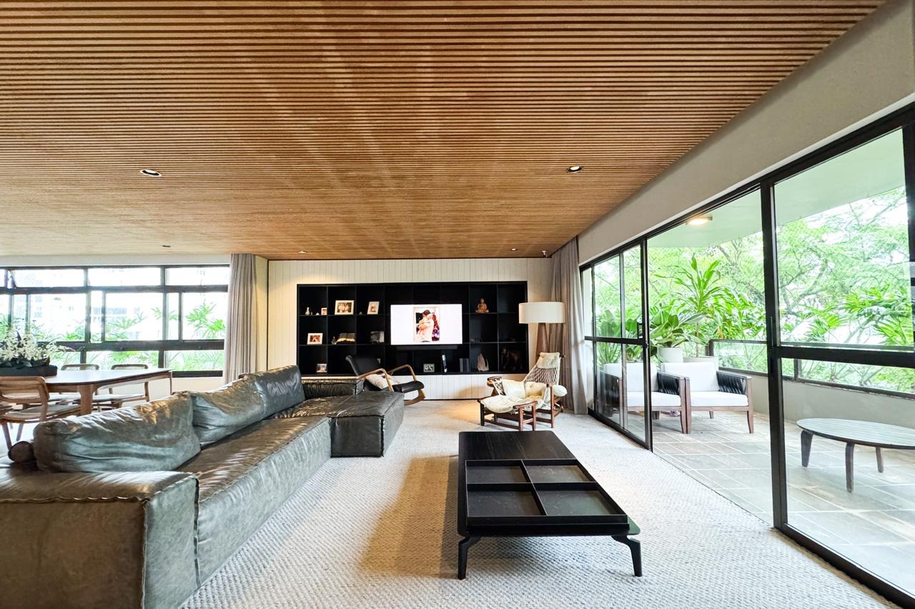 Apartamento à venda no bairro Ponta Aguda: 