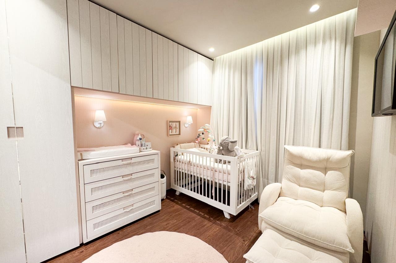 Apartamento à venda no bairro Ponta Aguda: 