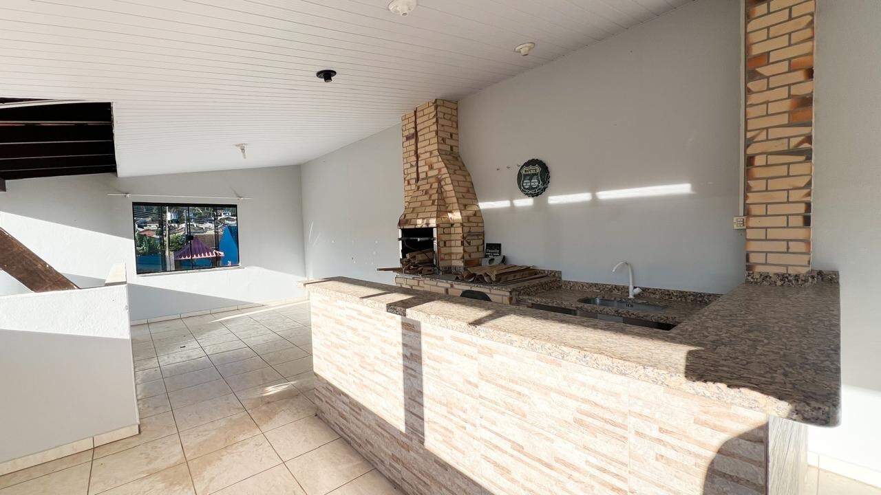 Casa à venda no bairro Passo Manso: 