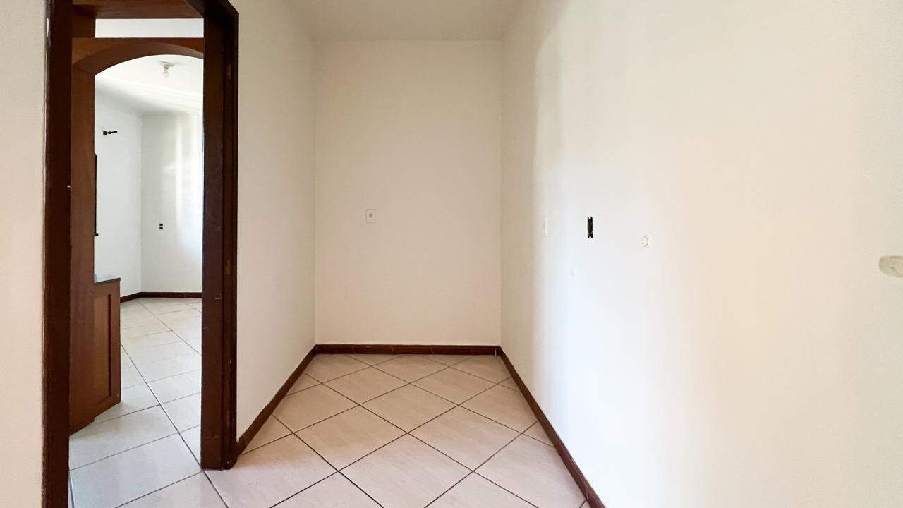 Casa à venda no bairro Passo Manso: 